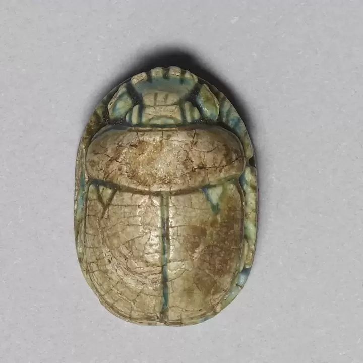 amulette pour chance-scarab